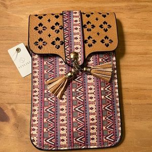 NWT Styline Crossbody
